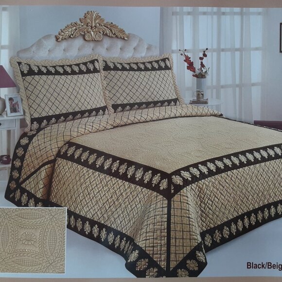 Damascus - Luxury Plush Quilted Bedspread with 3D Embroidery Vintage Royal Gold - Picture 3 of 5